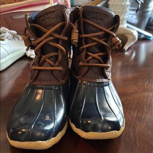 Sperry Brown and Black Winter Boots Waterproof Design
